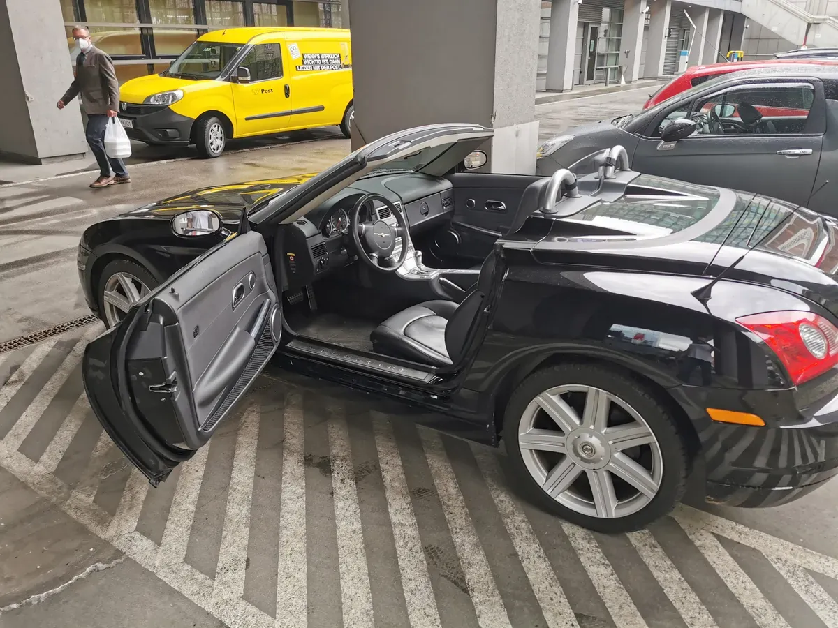Chrysler Crossfire 2006 photo 2
