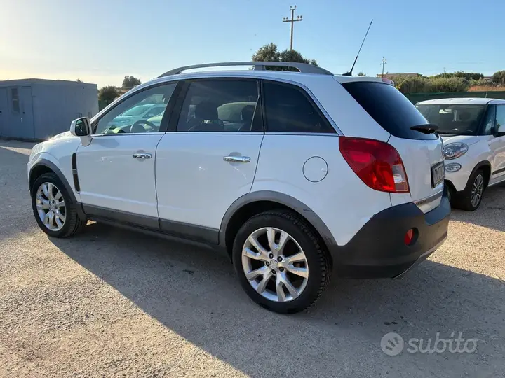 Opel Antara 2012 photo 3