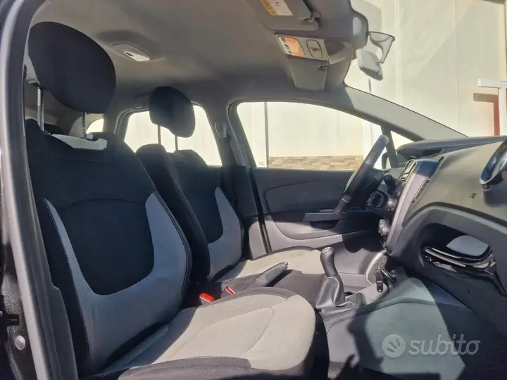 Renault Captur 2015 photo 4