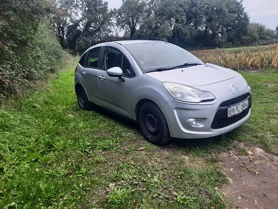 Citroen C3 2011 photo 3