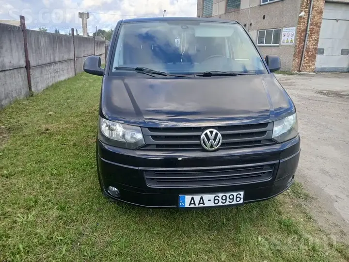 Volkswagen Transporter 2011 photo 3