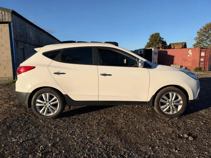 Hyundai Ix35 2013 photo 4