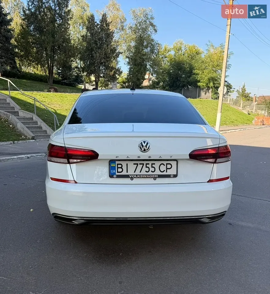 Volkswagen Passat 2021 photo 4