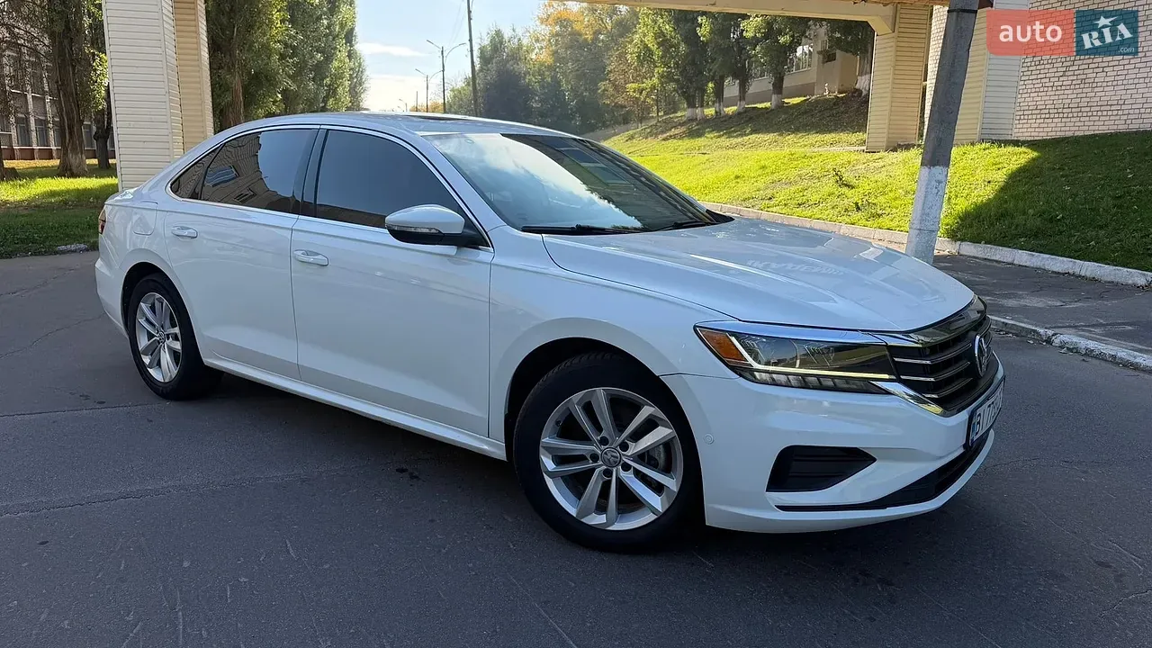 Volkswagen Passat 2021 photo 2