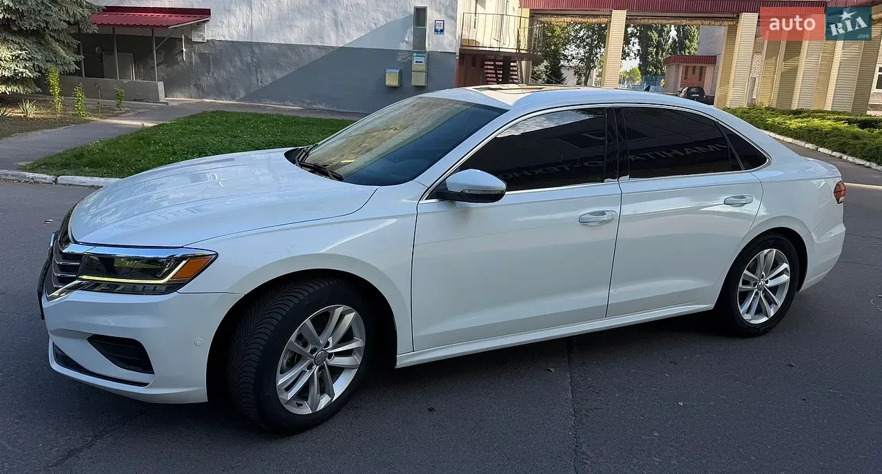 Volkswagen Passat 2021 photo 3