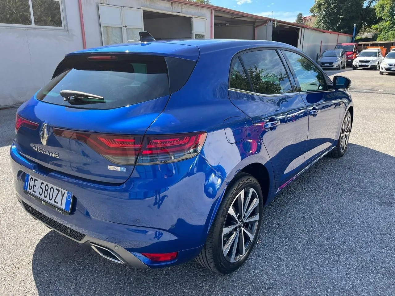 Renault Megane 2021 photo 2