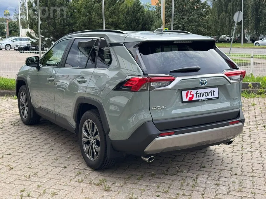 Toyota Rav4 2025 photo 3