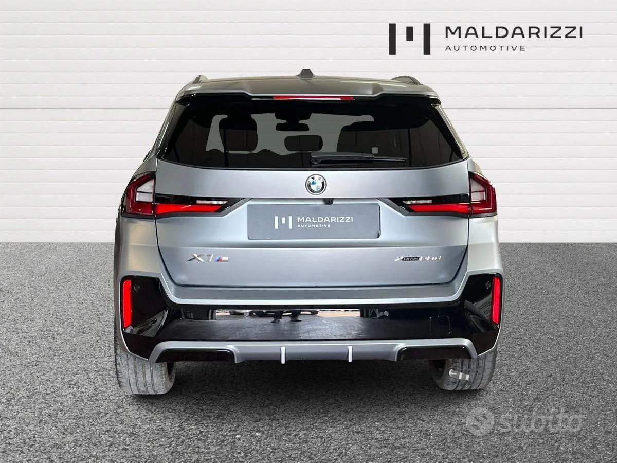 BMW X1 2024 photo 3
