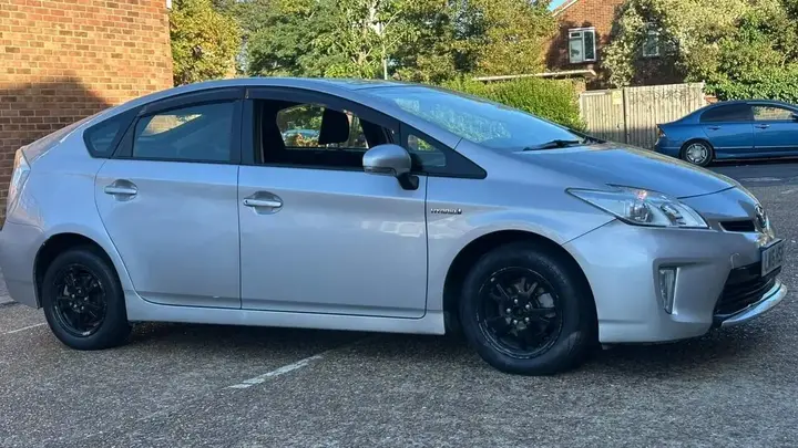 Toyota Prius 2022 photo 5
