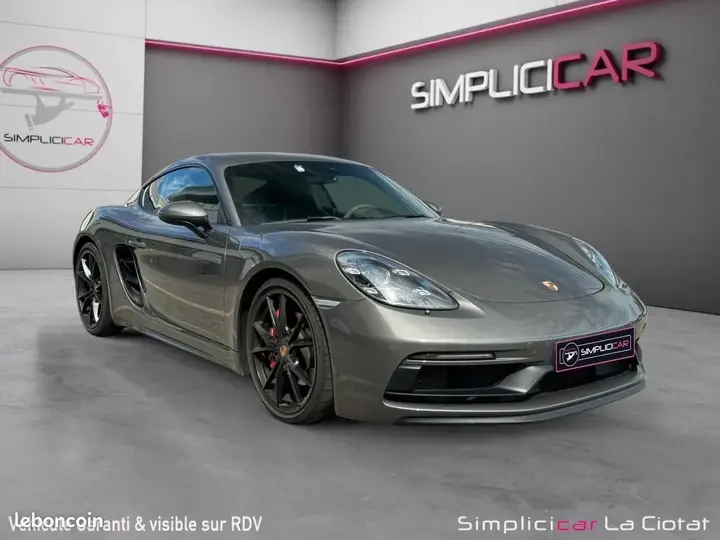 Porsche 718 Cayman