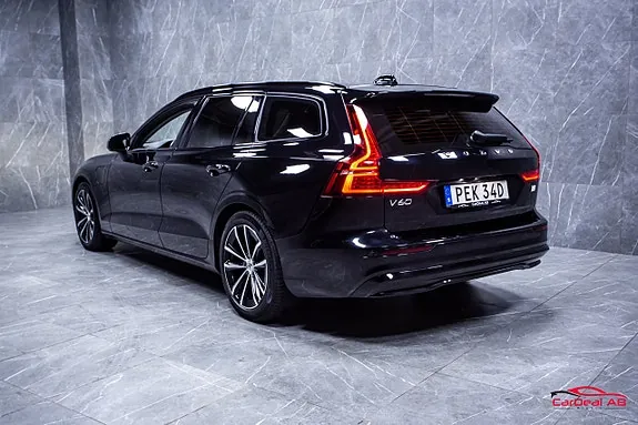 Volvo V60 2024 photo 5