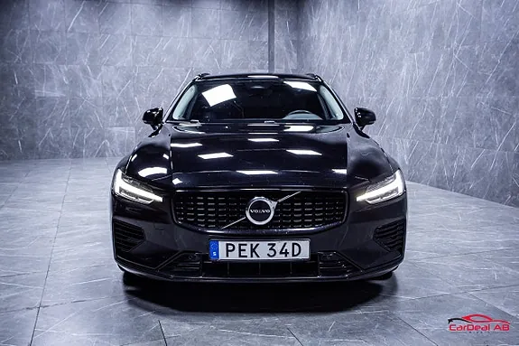Volvo V60 2024 photo 2