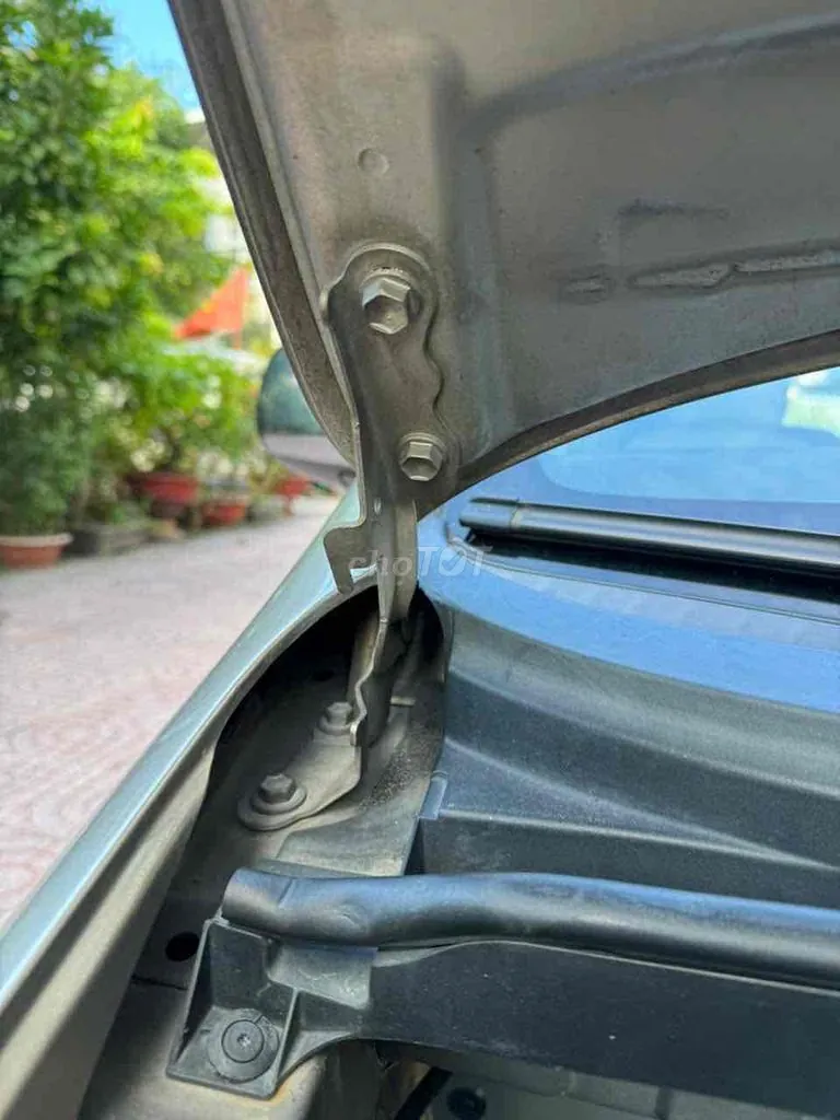 Toyota Innova 2012 photo 3