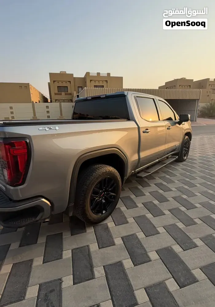 GMC Sierra 2025 photo 4