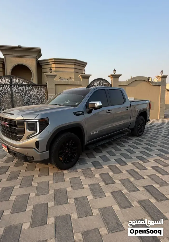 GMC Sierra 2025 photo 3