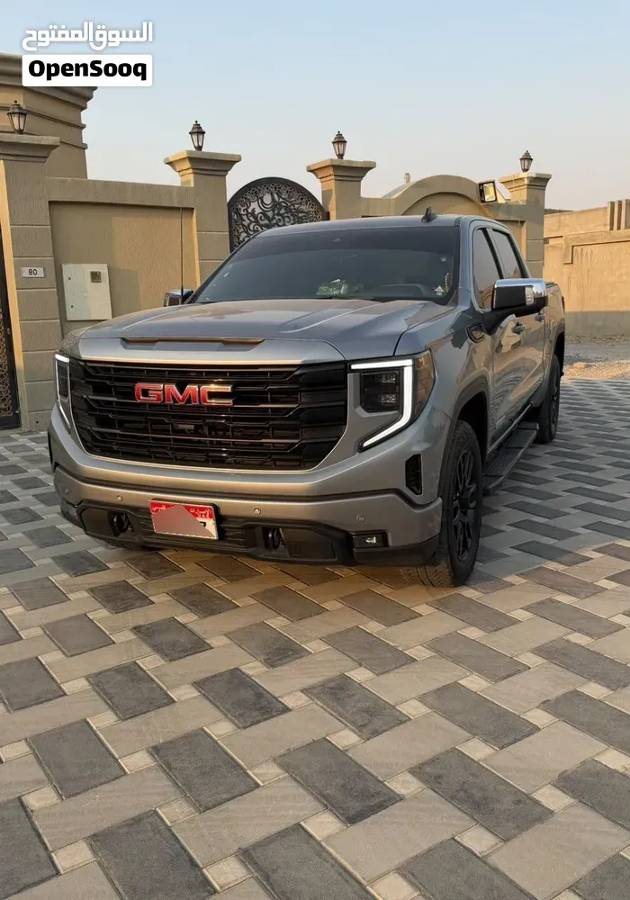GMC Sierra