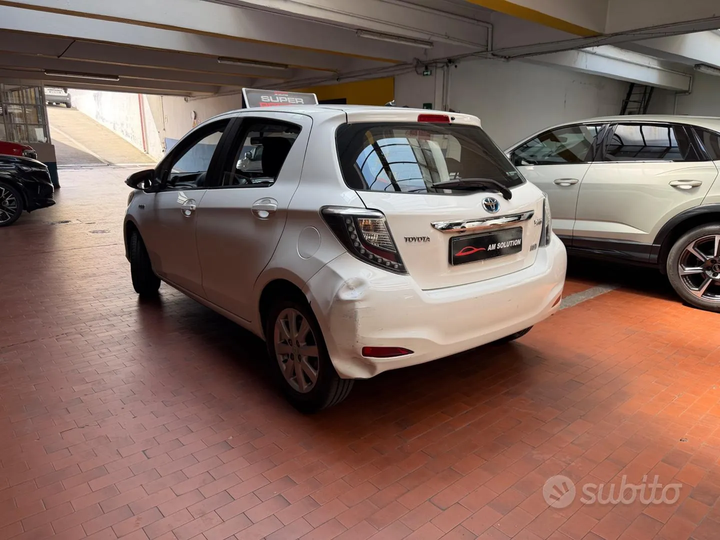 Toyota Yaris 2013 photo 4