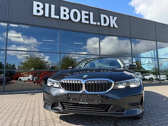 BMW 330I 2020 photo 2