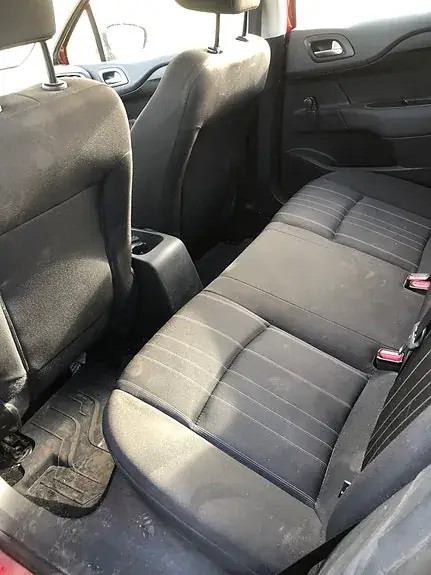 Citroen C4 2012 photo 3