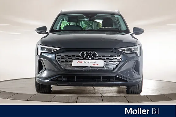 Audi Q8 E-Tron 2024 photo 3