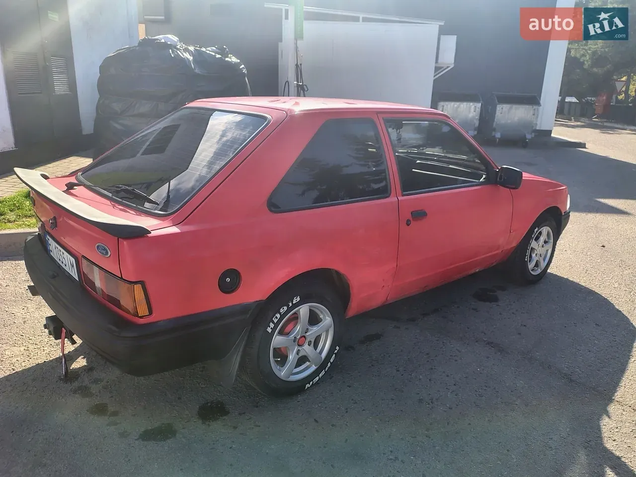 Ford Escort 1987 photo 4