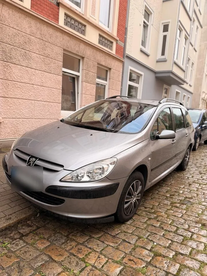 Peugeot 307