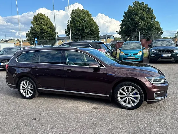 Volkswagen Passat 2018 photo 5