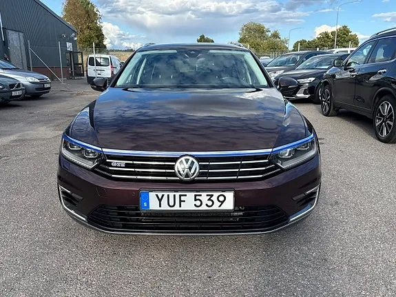 Volkswagen Passat 2018 photo 3
