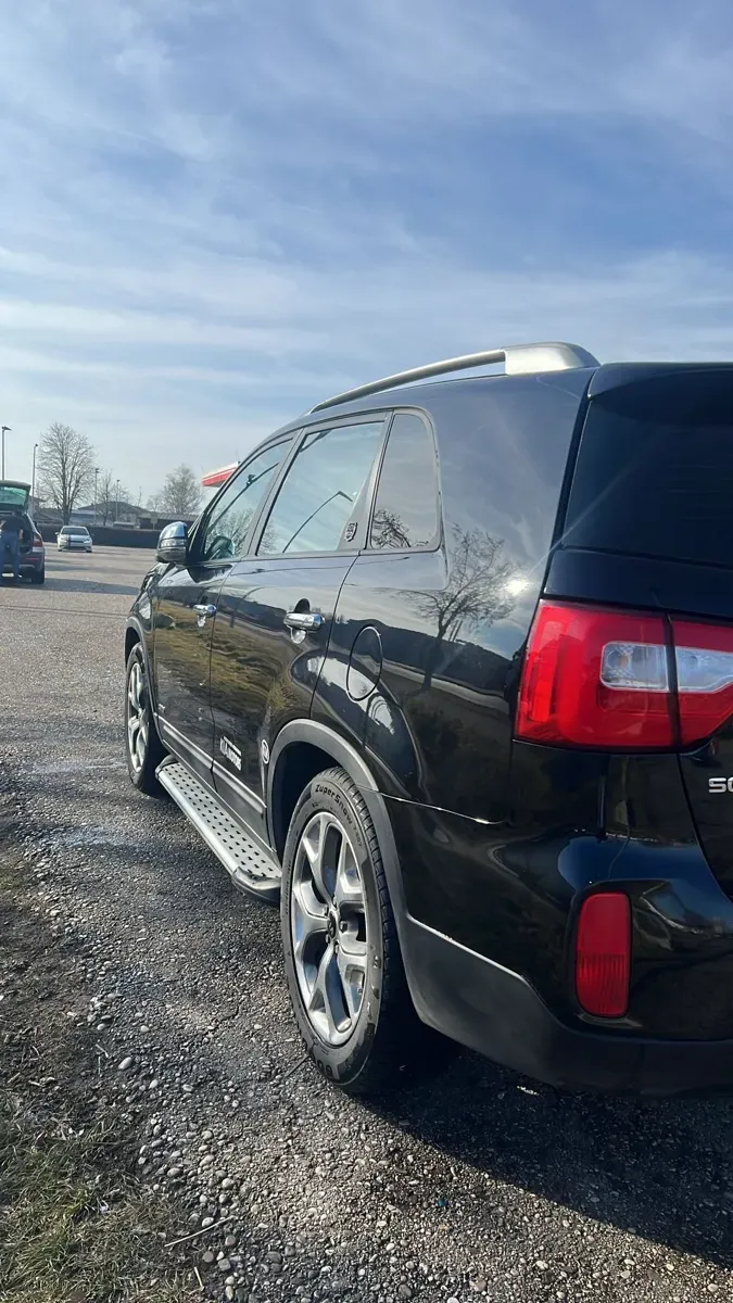 Kia Sorento 2014 photo 3