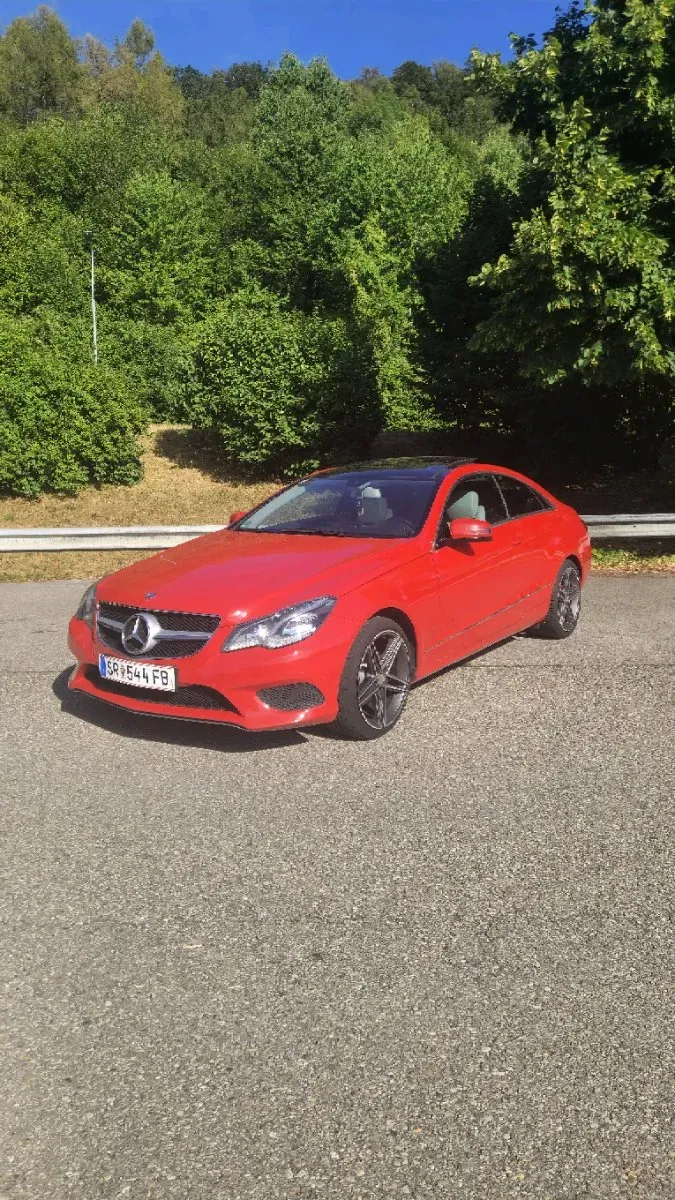 Mercedes-Benz Eklasse 2013 photo 2