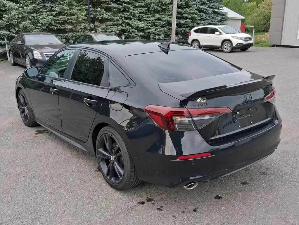Honda Civic 2026 photo 4