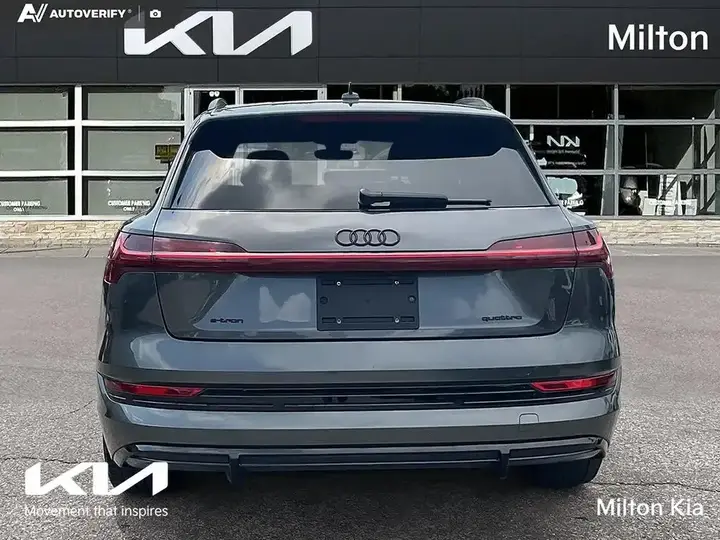 Audi E-Tron 2022 photo 5