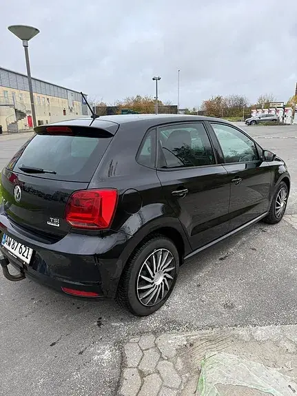 Volkswagen Polo 2015 photo 4