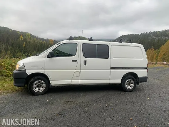 Toyota Hiace