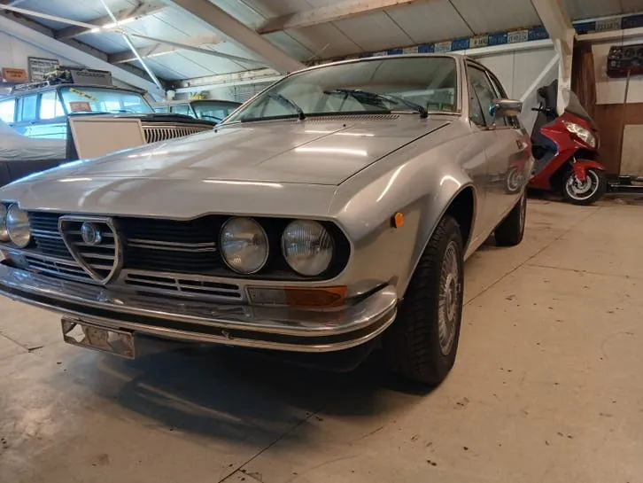 Alfa Romeo Gtv
