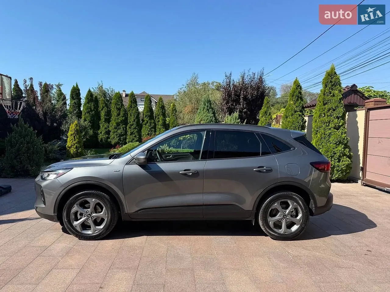 Ford Escape 2025 photo 3