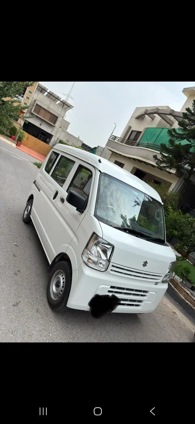 Suzuki Every 2025