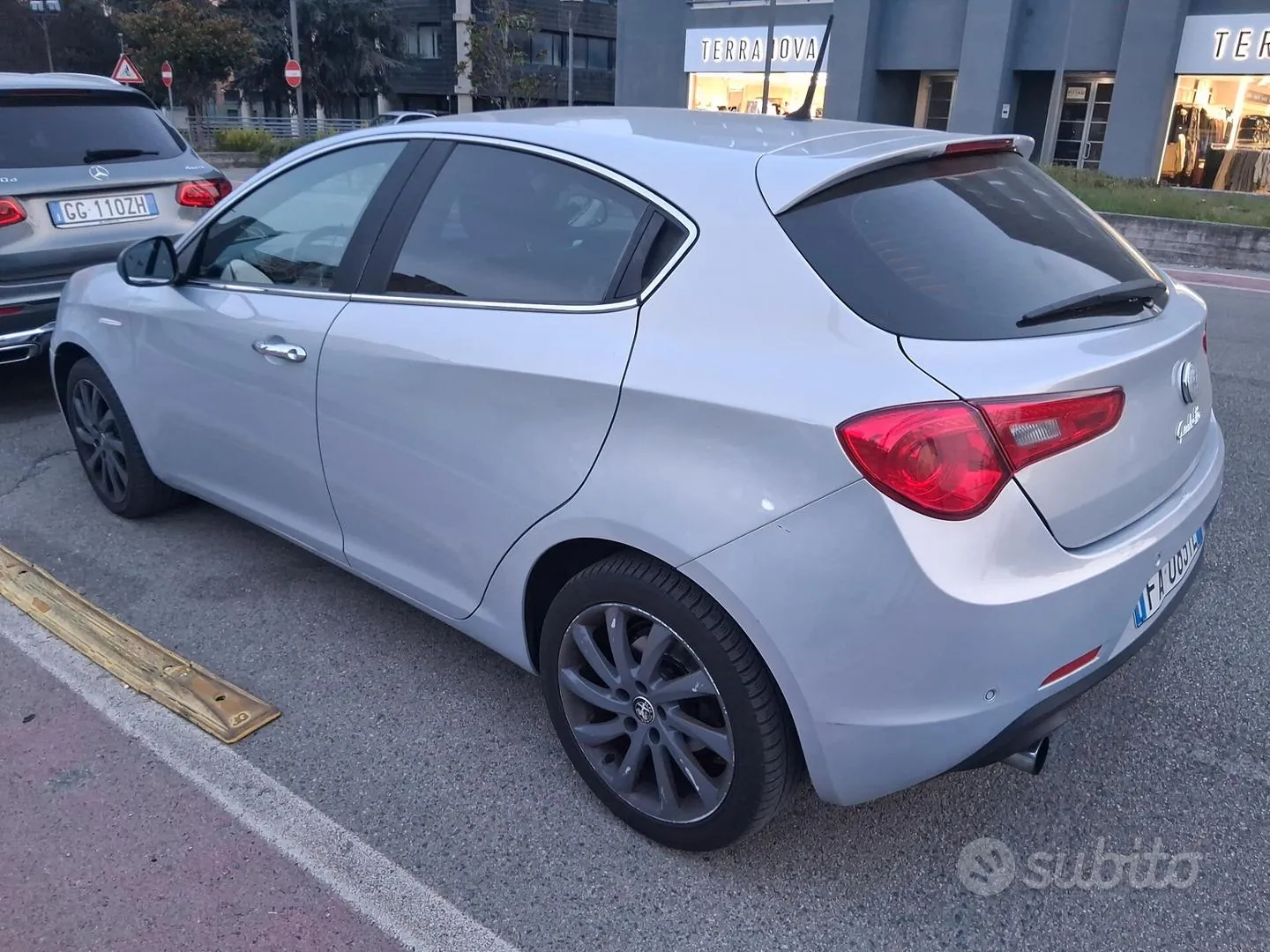 Alfa Romeo Giulietta 2015 photo 3
