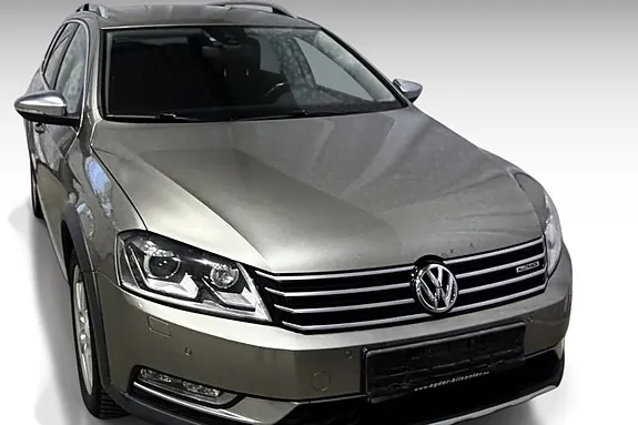 Volkswagen Passat 2014 photo 2