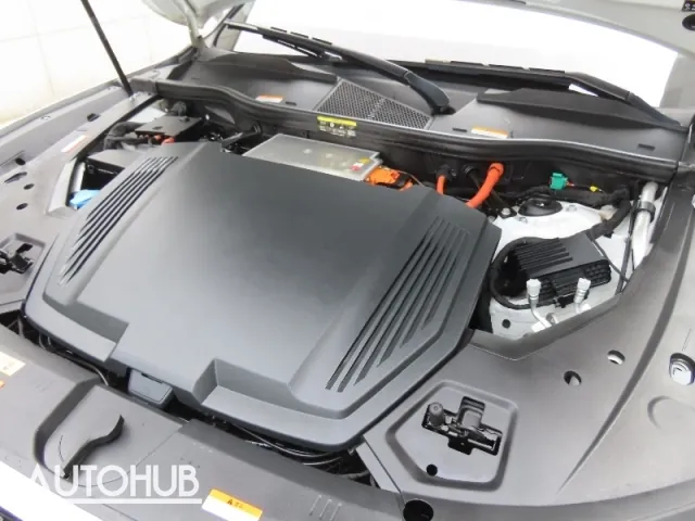 Audi E-Tron 2021 photo 5