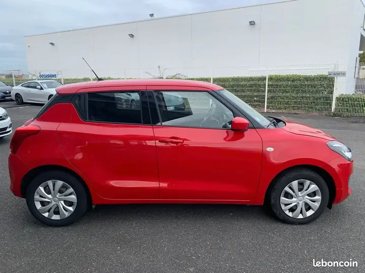Suzuki Swift 2021 photo 4