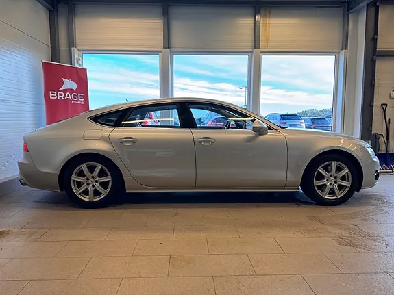 Audi A7 2011 photo 4