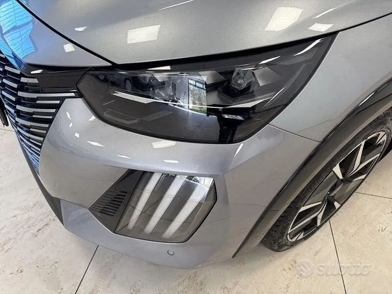 Peugeot 208 2024 photo 4