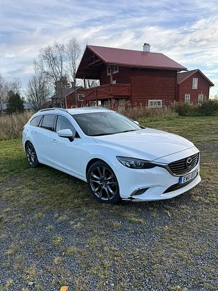 Mazda 6