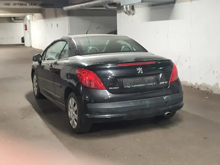 Peugeot 207 2009 photo 3