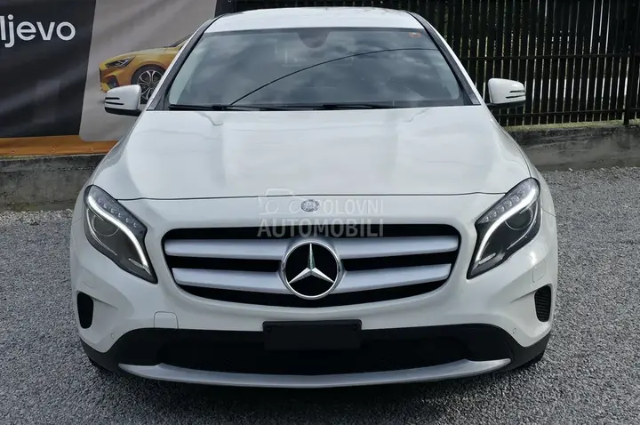 Mercedes-Benz Gla 2016 photo 2