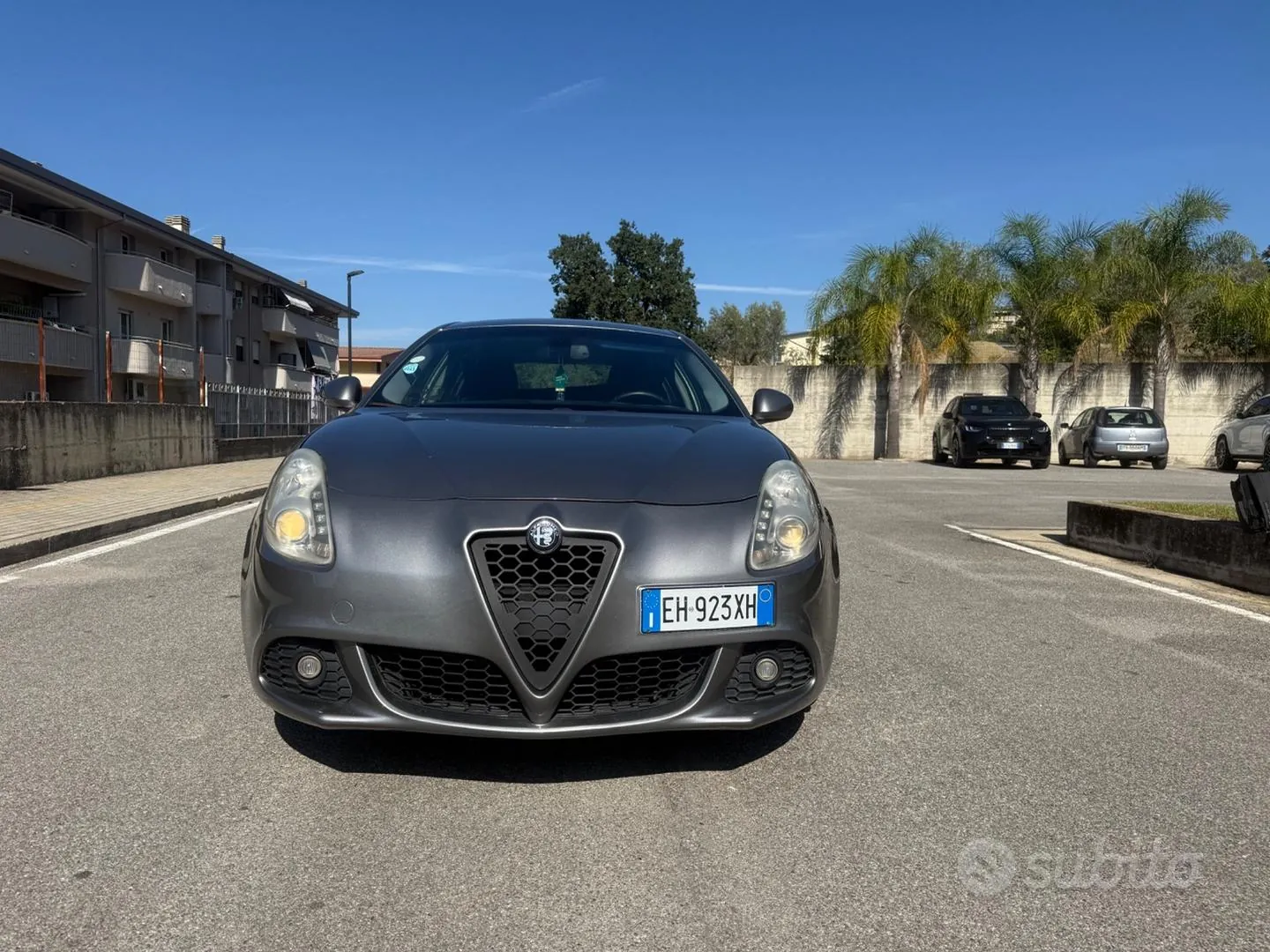Alfa Romeo Giulietta 2011 photo 2