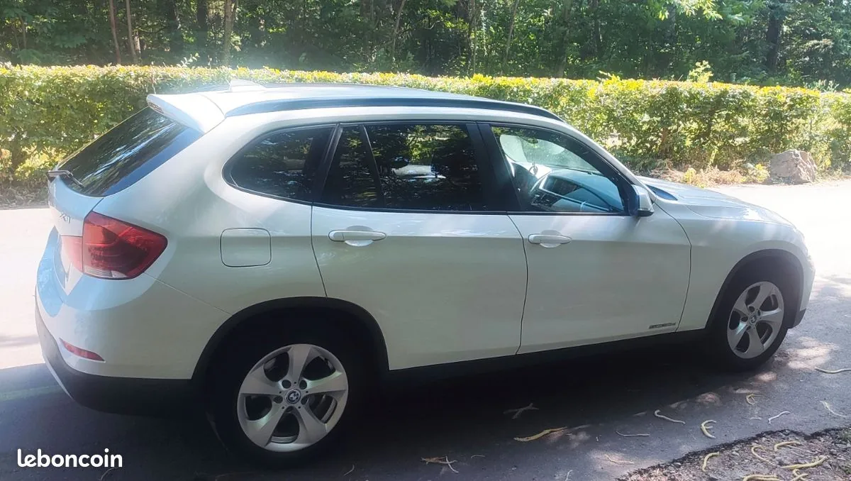 BMW X1 2013 photo 2