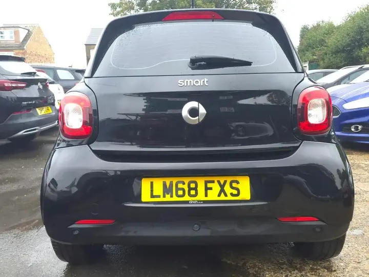 Smart Forfour 2018 photo 5