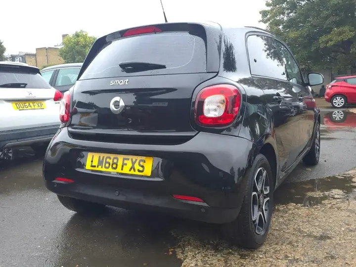Smart Forfour 2018 photo 4